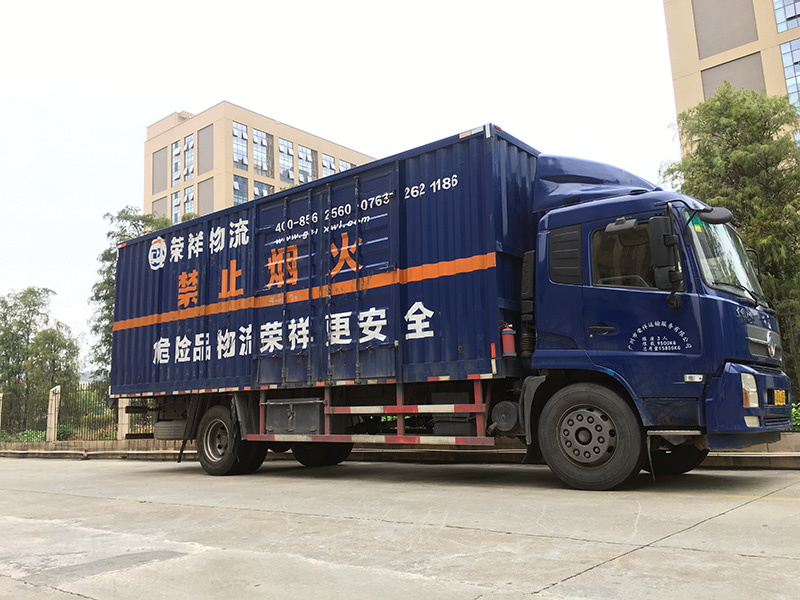 想要運輸危險貨物的卡車必須配備盤式制動器及其輔助制動系統設備